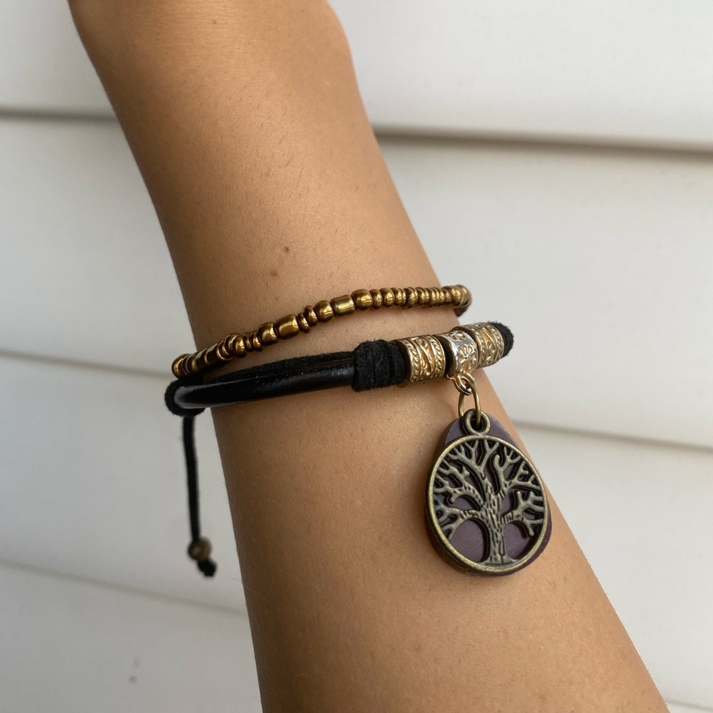 Bracelet